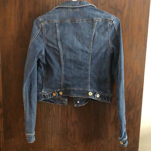 Cute jean jacket! - Picture 3 of 5